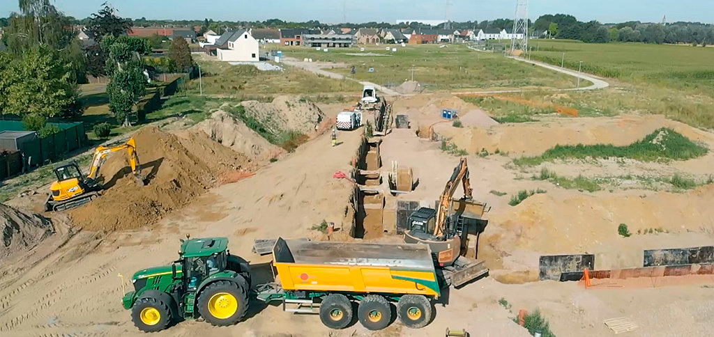 Werken aan het warmtenet in Roeselare